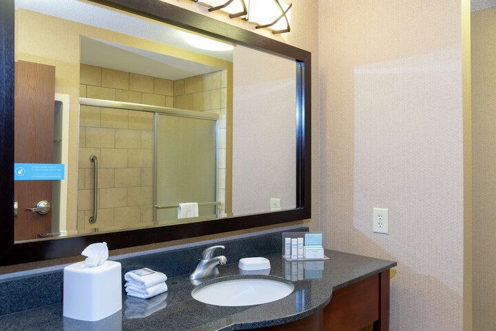 Bathroom shower