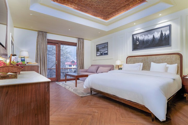 Room 10 of 49