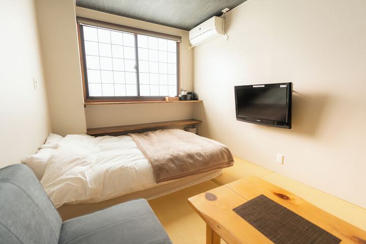 Room 26 of 36