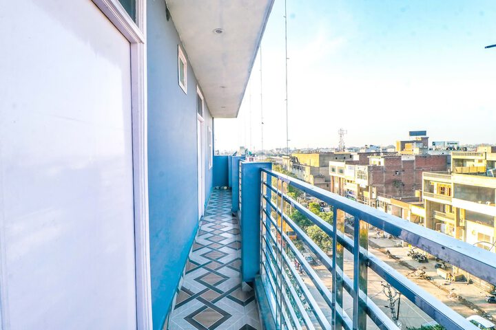 Terrace/Patio 27 of 28