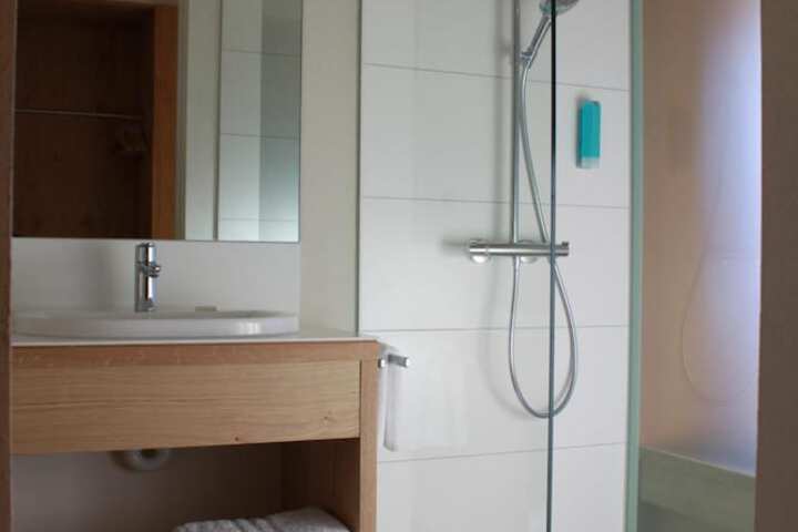 Room 28 of 55