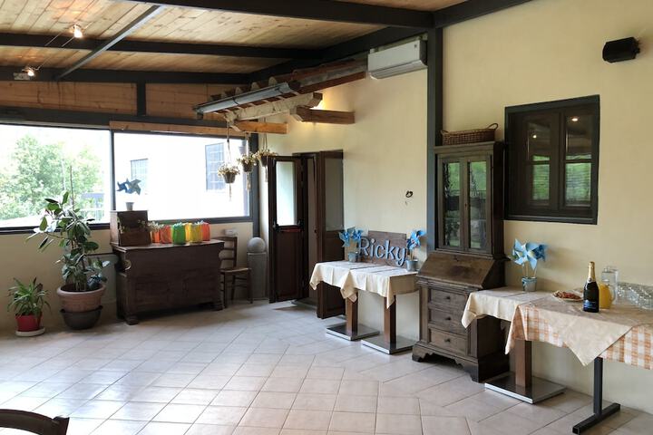 Breakfast area