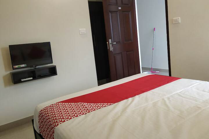 Room 9 of 60