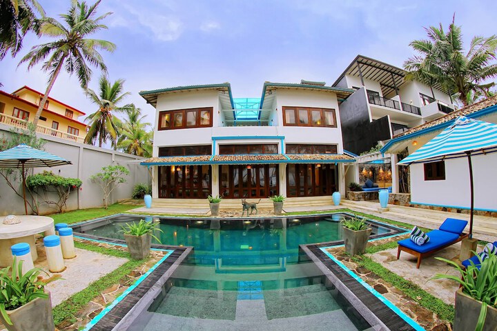Hotel 5 of 34