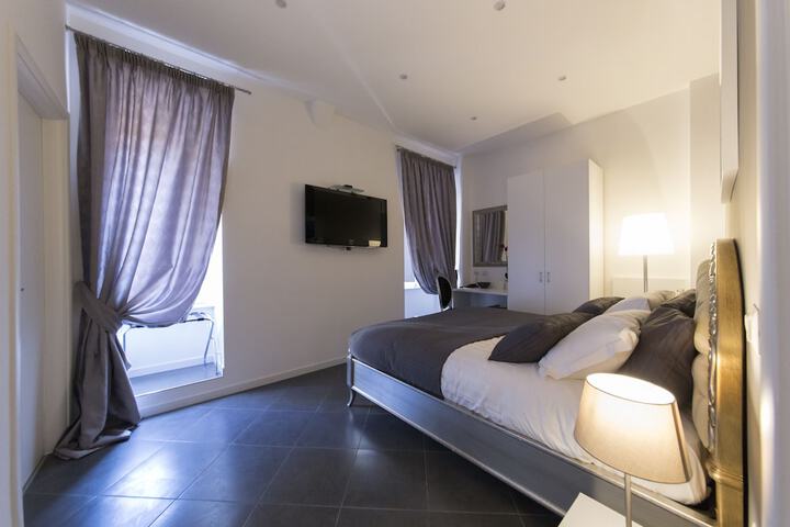 Room 5 of 88