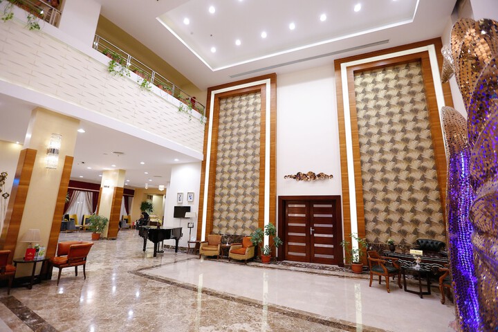 Guest Lobby