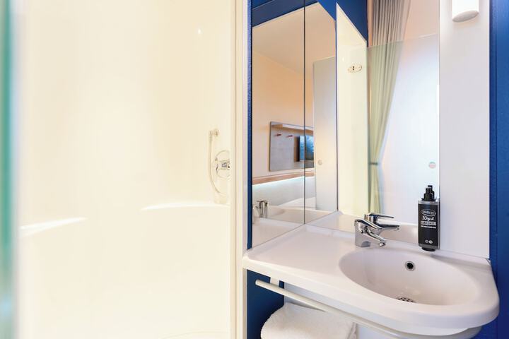Bath Interior