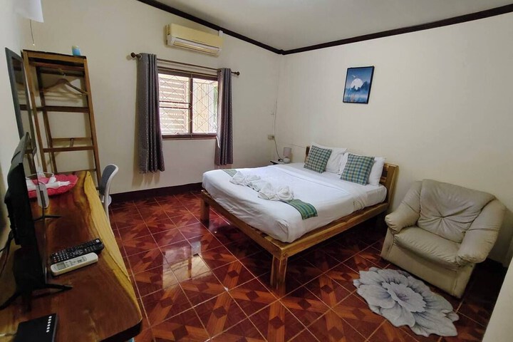 Room 6 of 59
