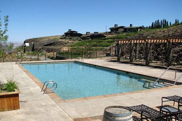 Pool 34 of 46