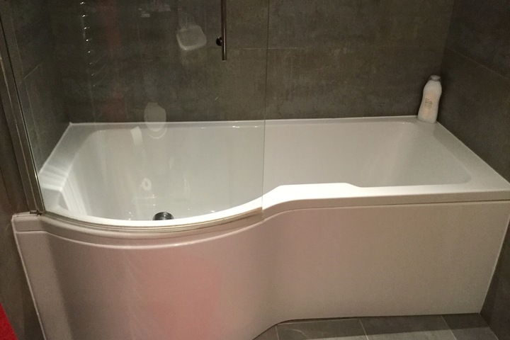 Room 15 of 21