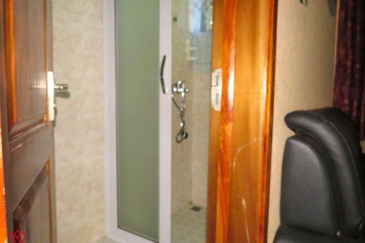 Room 19 of 119