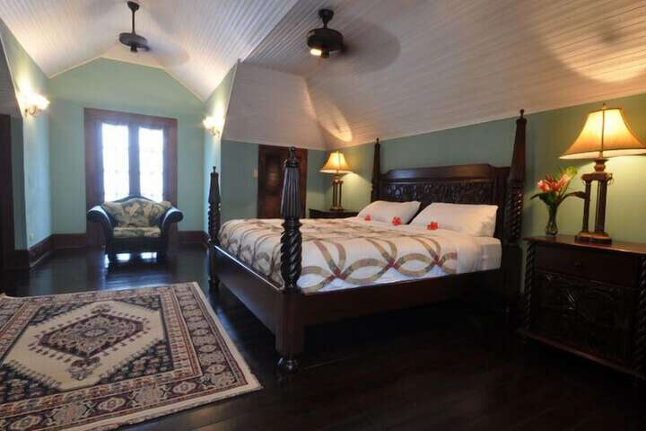Room 6 of 38