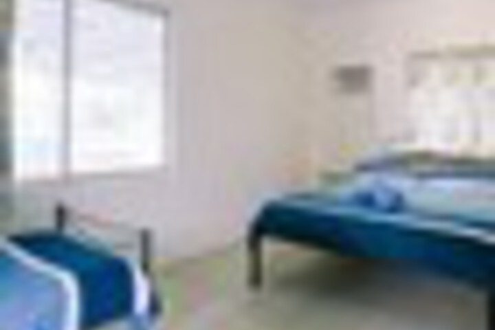 Room 14 of 30