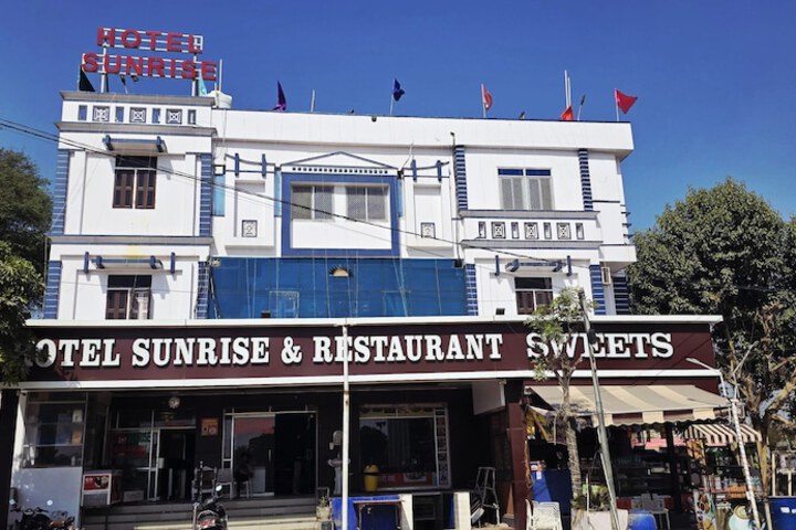 Sunrise Hotel &  Restaurant in Danta Ramgarh