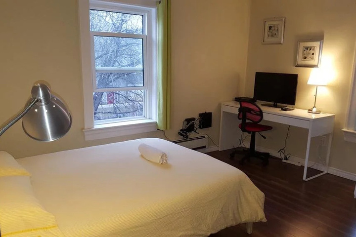 Room 26 of 28