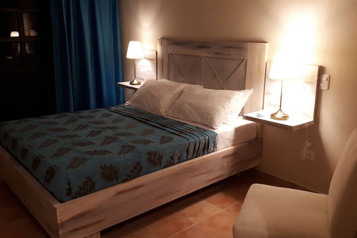 Room 16 of 51