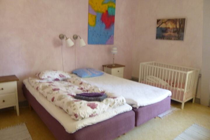 Room 8 of 36
