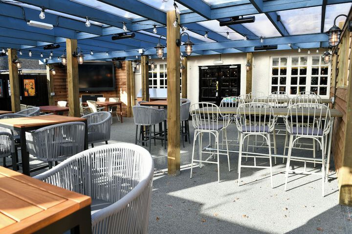 Terrace/Patio 12 of 27