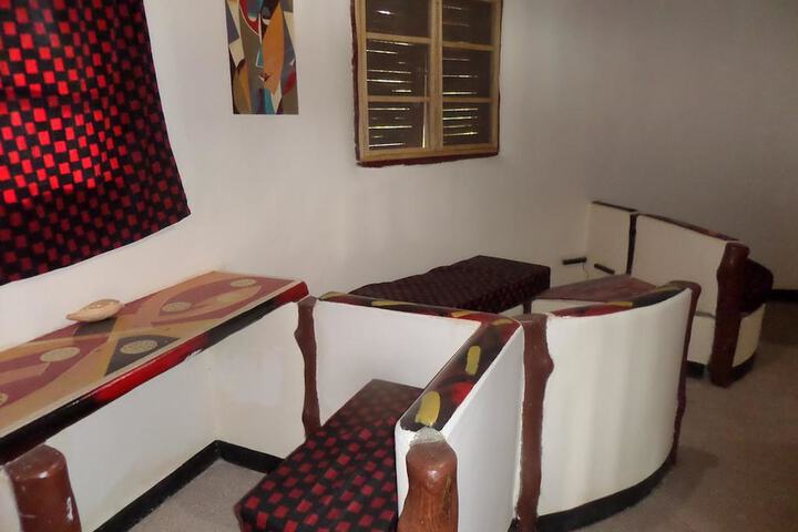 Room 9 of 22