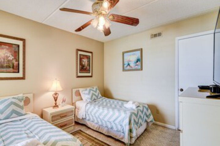 Room 178 of 225