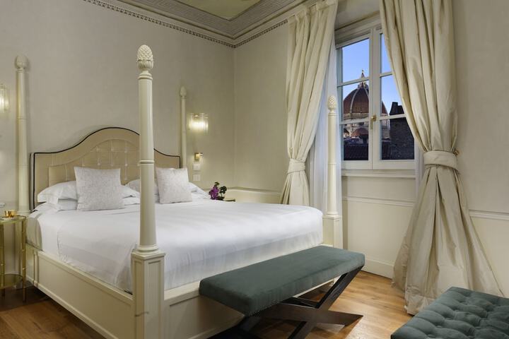Room 15 of 110