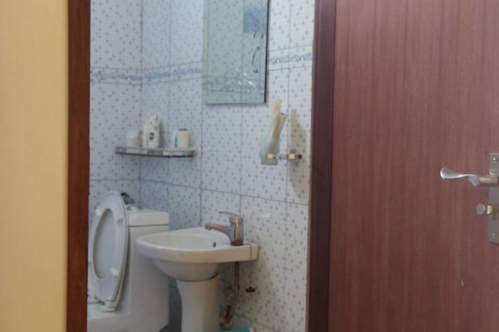 Room 34 of 73