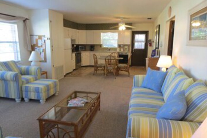 Room 22 of 39