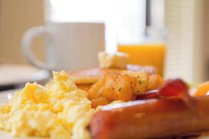 Breakfast meal