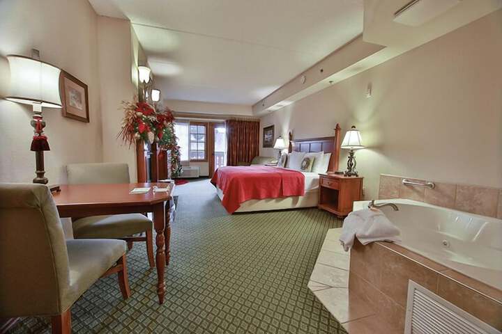 Room 9 of 34