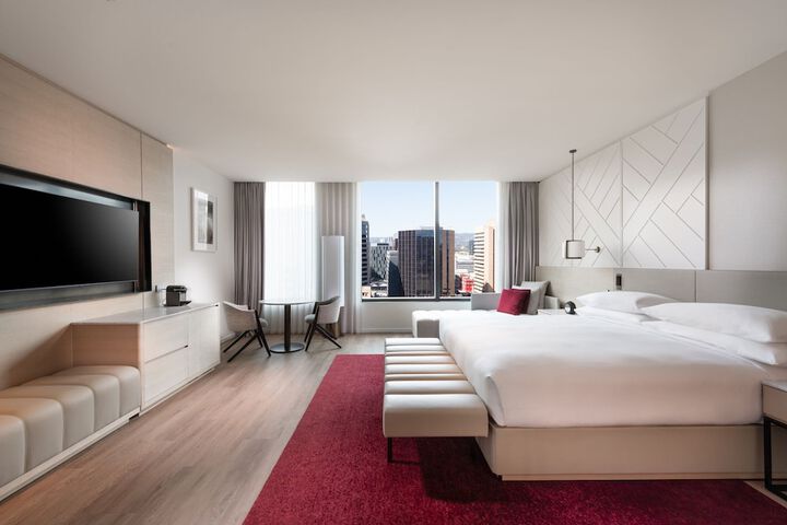 Room 21 of 95