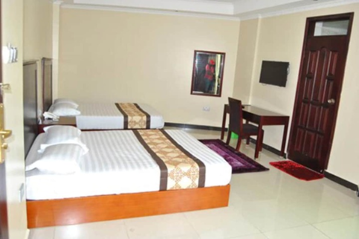 Room 18 of 75