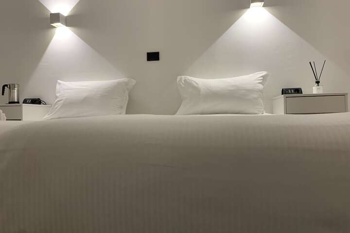 Room 25 of 67