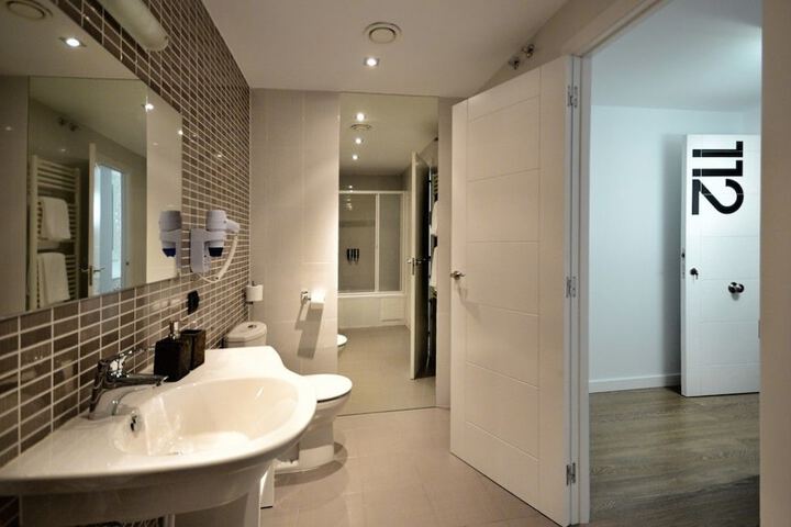 Clean Restrooms