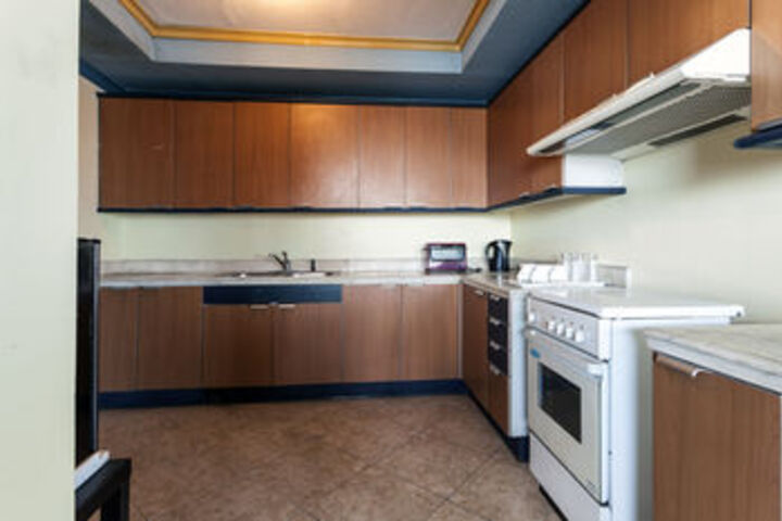 Room 17 of 25
