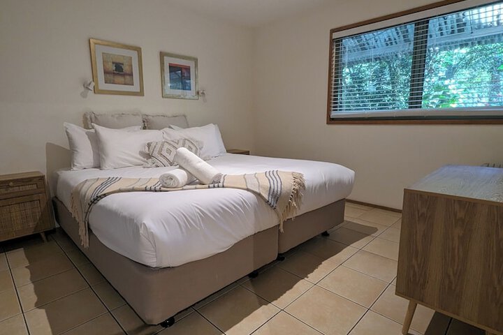 Room 3 of 58