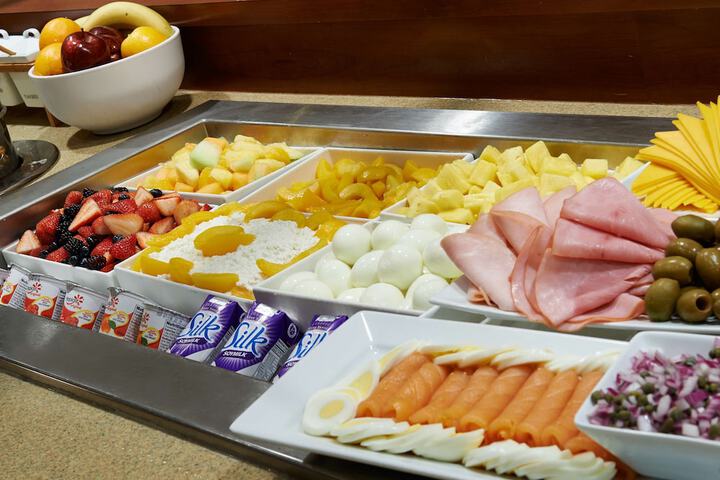 Breakfast meal