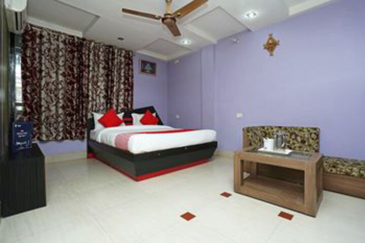 Room 15 of 30