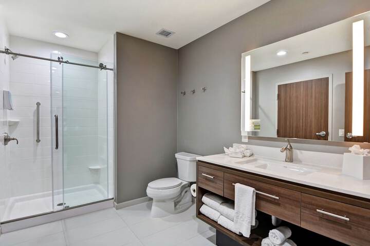 Bathroom shower