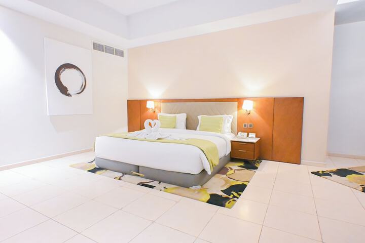 Room 25 of 87
