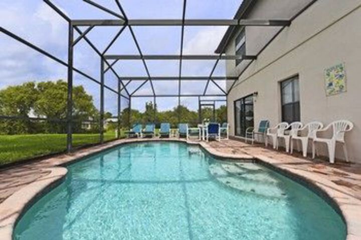 Pool 26 of 31