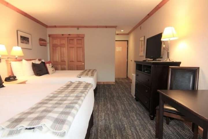 Room 11 of 40