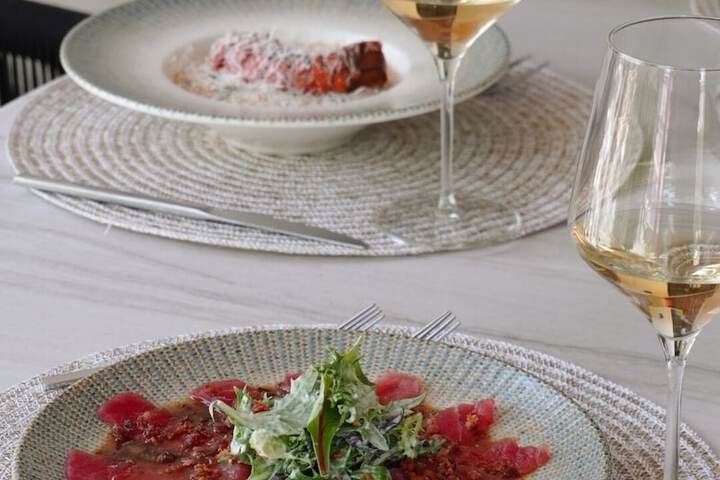 Dining 54 of 73
