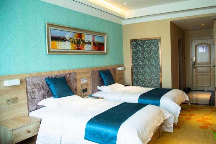PAI Hotel Lanzhou Yantan Tianqing Park College of Arts and Sciences