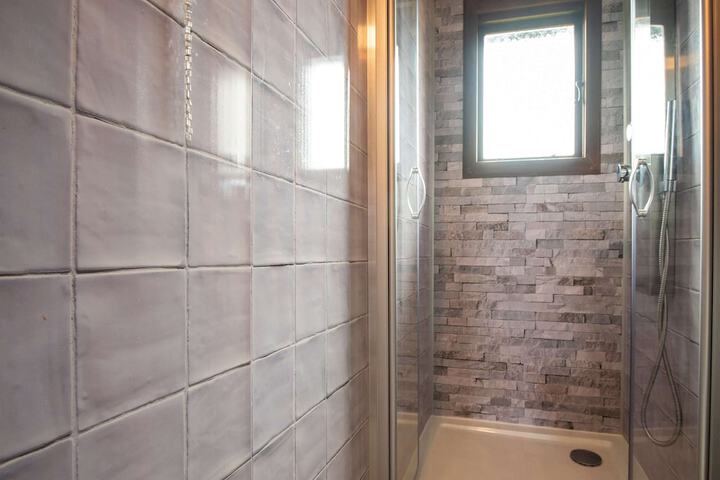 Room 20 of 36