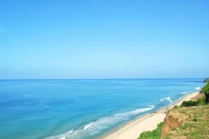 Beach 67 of 83