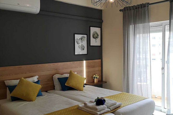 Room 2 of 45