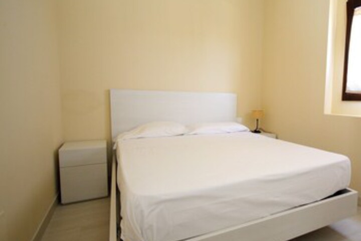 Room 35 of 44