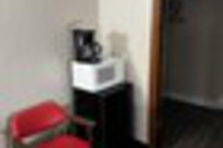 Room 29 of 168