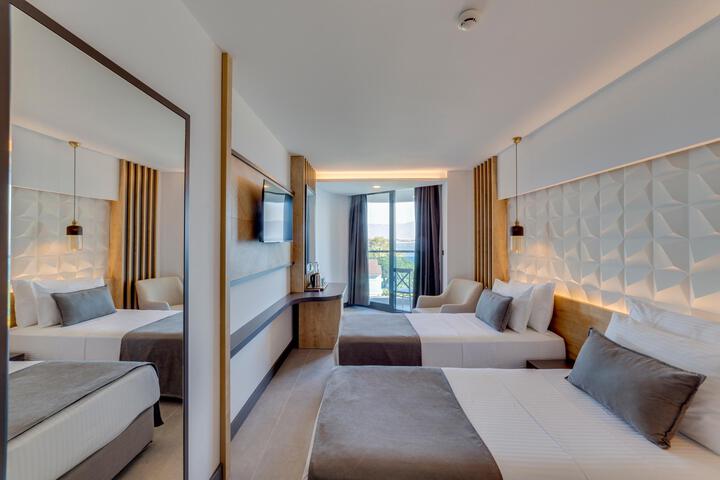 Room 31 of 54