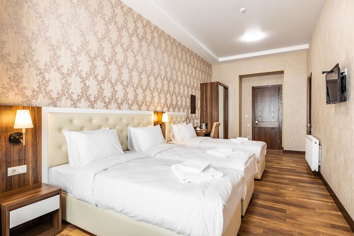 Room 15 of 52